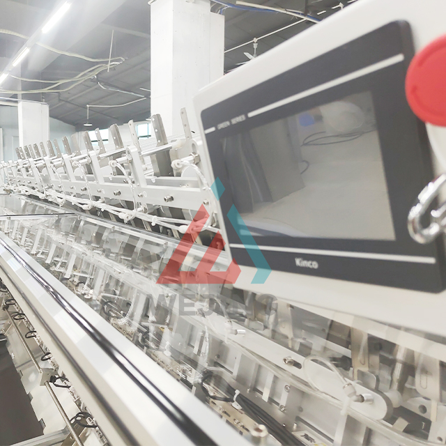 Machine de remplissage de masque facial