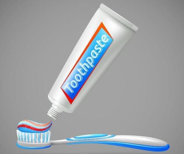 Machine de remplissage et de scellage de dentifrice 