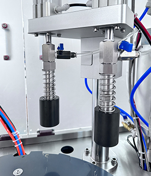 Machine de remplissage automatique des a&eacute;rosols BOV (3)