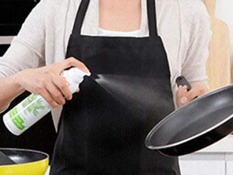 Machine et solutions de production et de remplissage par pulvérisation d'huile comestible