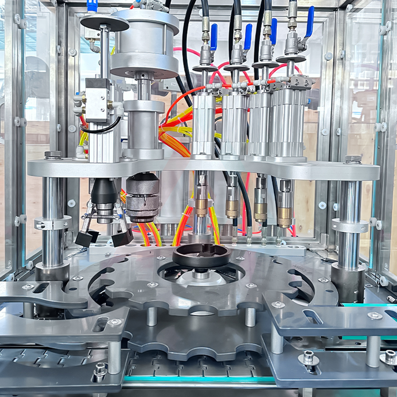 Ligne de machines de remplissage automatique d'aérosols de type de base 